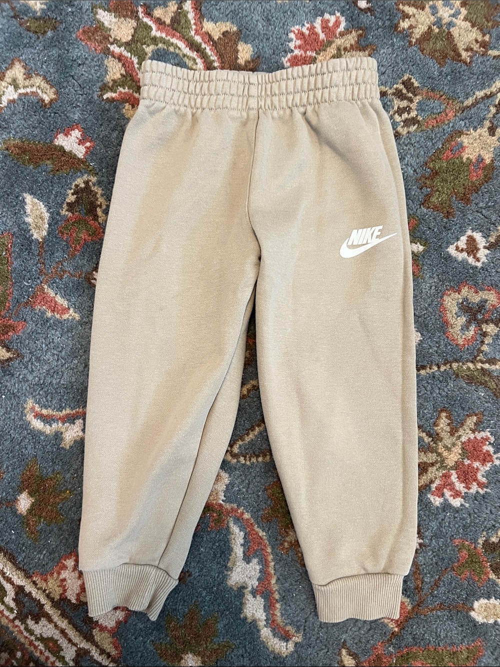 Nike little boy jogger sweatpants size 3 - 4 years